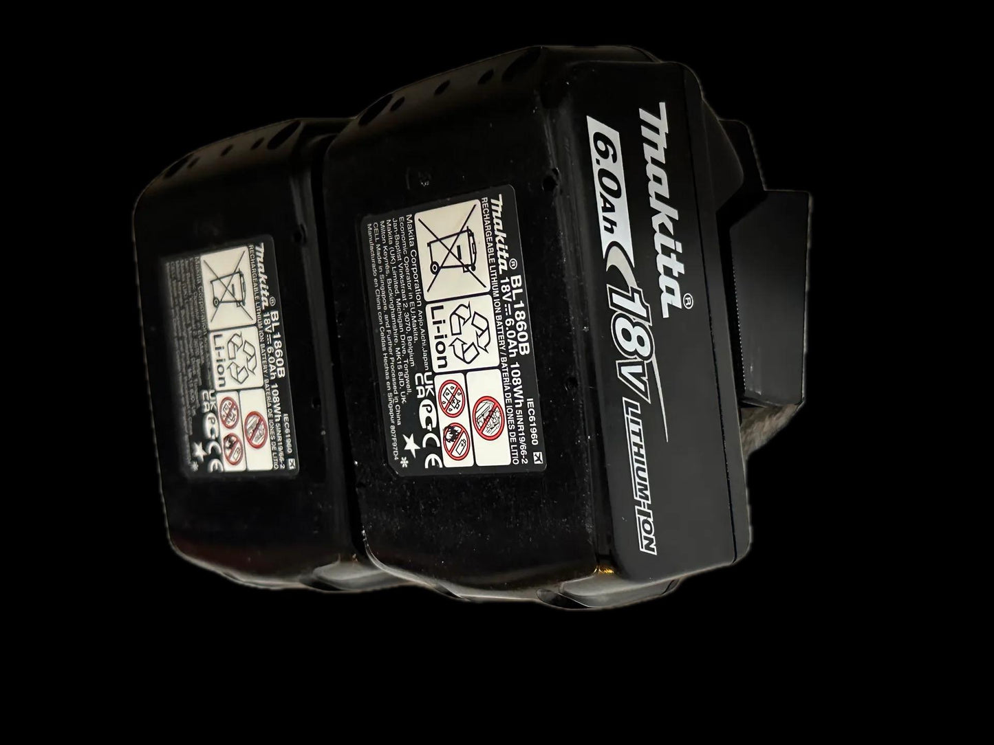 Makita LXT 18V Battery Wall Mount | Heavy Duty Organizer