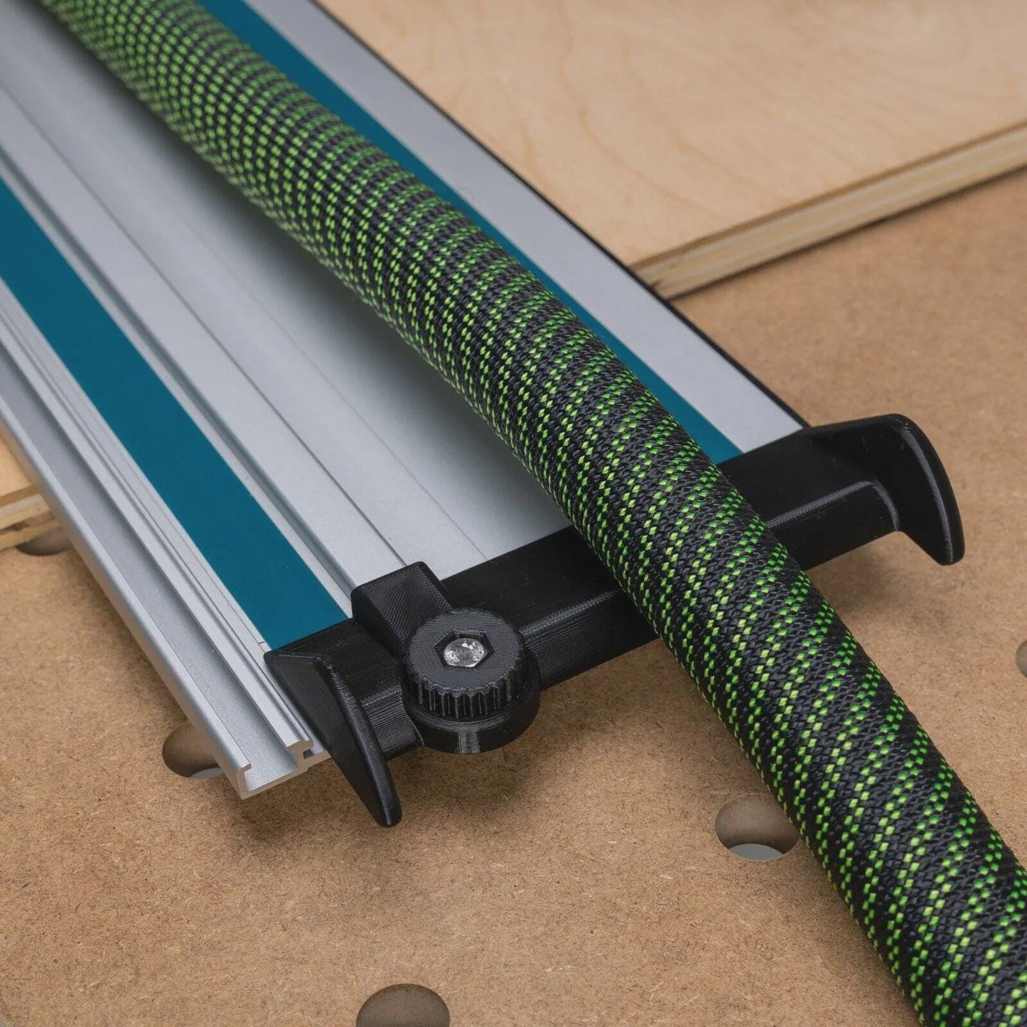 Track Saw Hose Guide: Router Vacuum Deflector for Makita, Festool, Erbauer