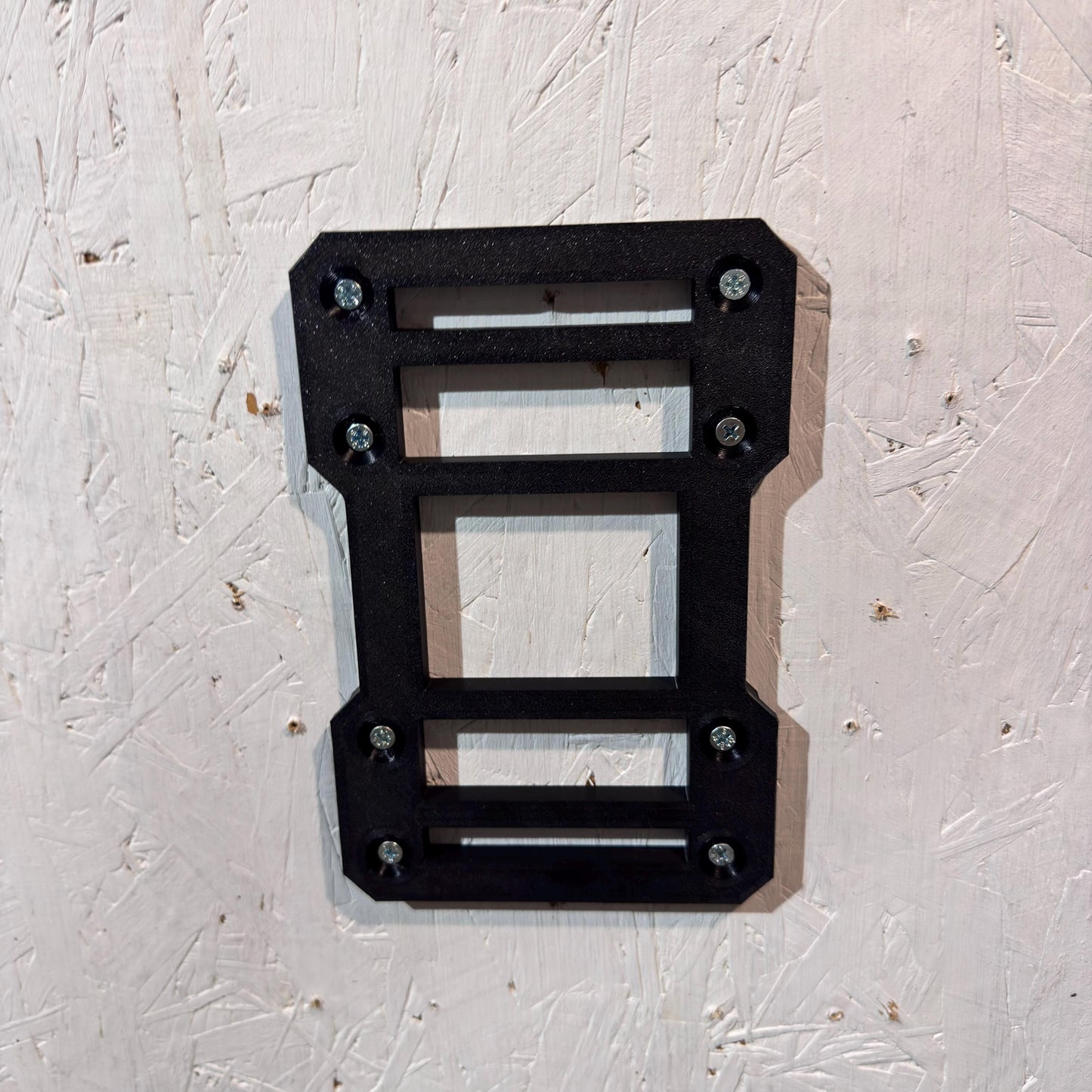 Wall Mount for Makita P-91067 T-90065 MAKTRAK Compact Deep Organiser | OmniLink