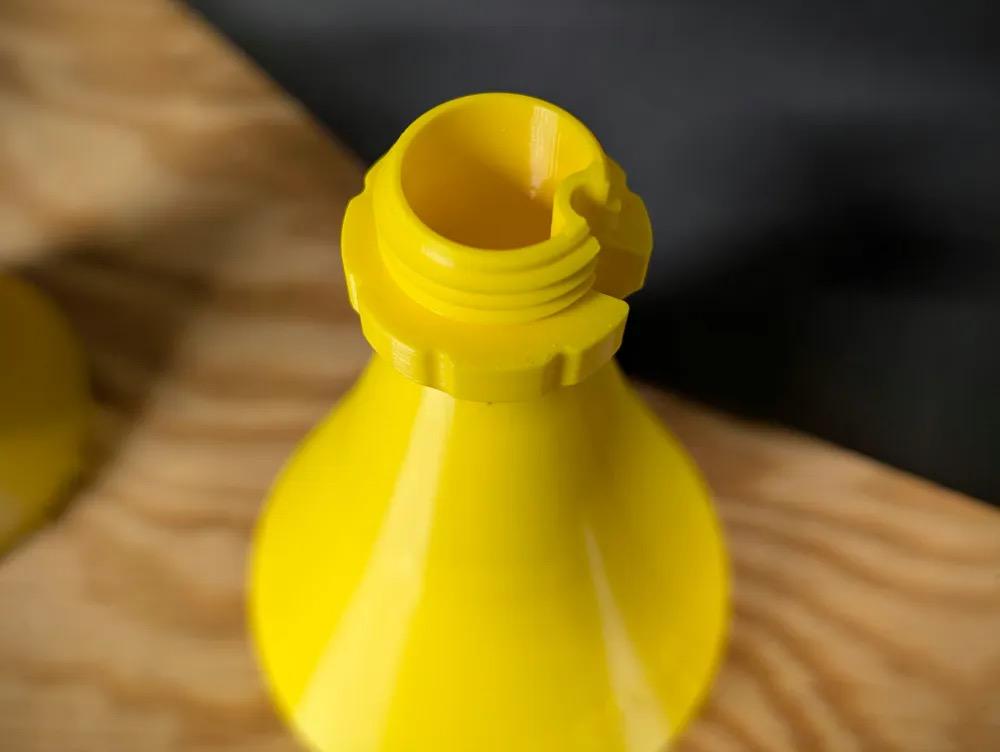 Yamaha MT-07 / Tenere 700 CP2 Oil Funnel Thread-In Vented Easy Oil Changes BLACK